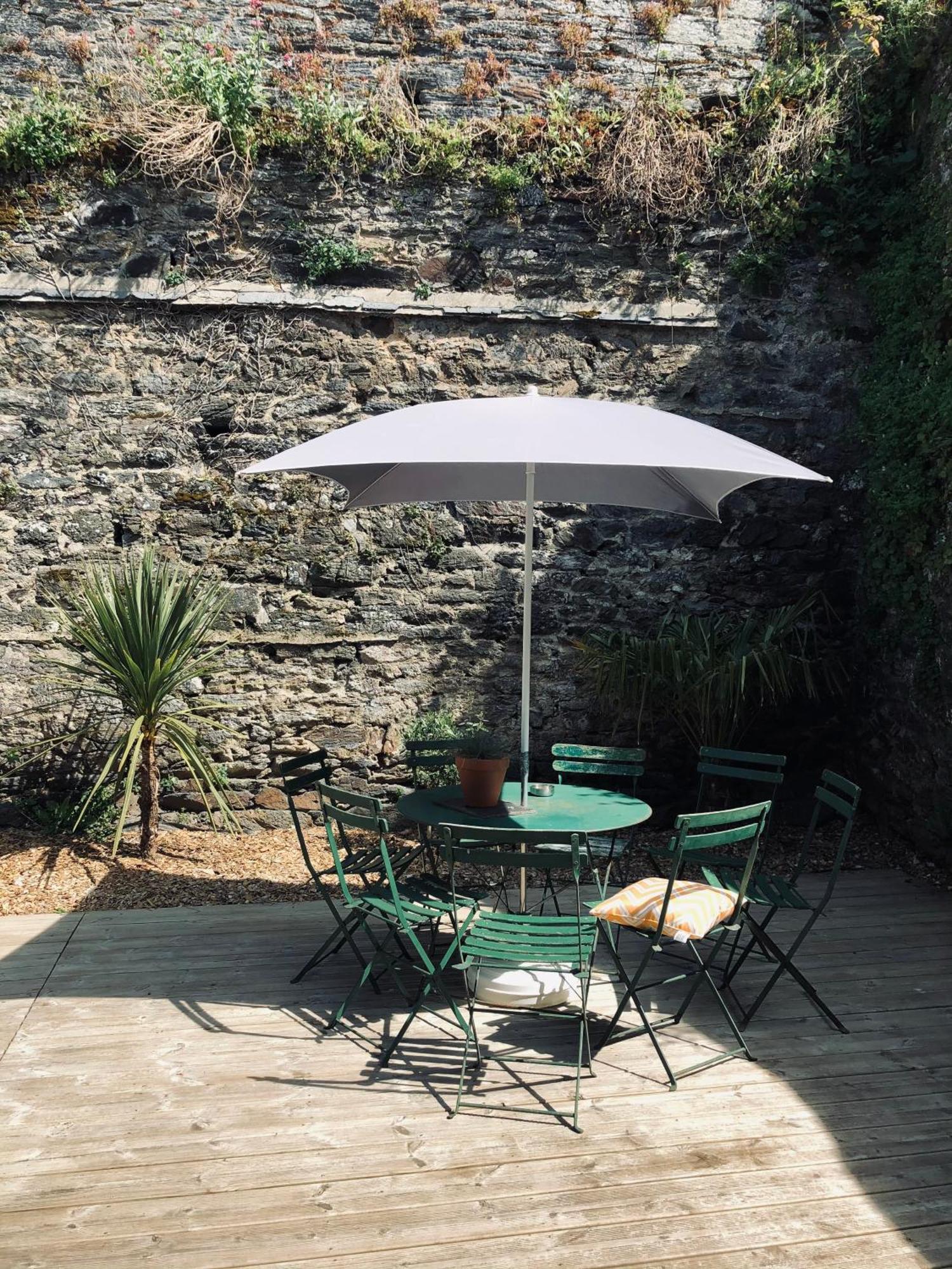 La Maison Des Vignes - Terrasse & Balcon Morlaix Esterno foto